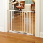 North-States-Easy-Close-Gate.jpg